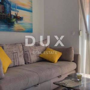 OPATIJA, IKA, LOVRAN - kuća / villa 500m2 s 8 apartmna i s pogledom na more i bazenom + okoliš 900m2