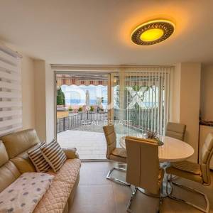 OPATIJA, IKA – prilika - prekrasan apartman s terasom i pogledom na more te parking mjestom