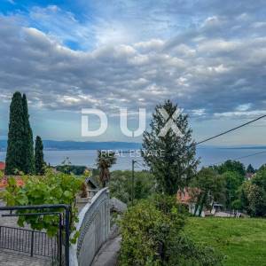 OPATIJA, IKA – prilika - prekrasan apartman s terasom i pogledom na more te parking mjestom