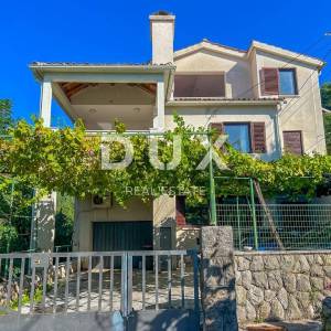 OPATIJA, IKA - PRILIKA! Samostojeća kuća na samo 80m od mora!
