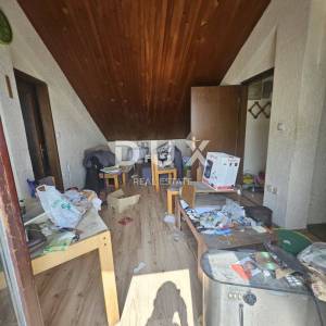 OPATIJA, IKA- stan 63m2, DB+1S, 2.kat s pogledom na more i velikom terasom + okućnica cca 125m2