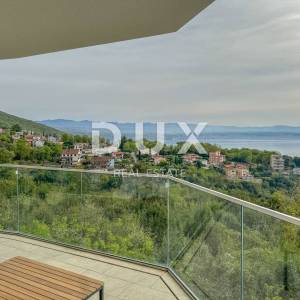 OPATIJA, IKA - stan u novogradnji 135m2 + krovna terasa 77m2, panoramski pogled na more