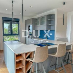 OPATIJA, IKA - stan u novogradnji 135m2 + krovna terasa 77m2, panoramski pogled na more