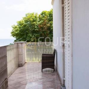 Opatija, Ika, villa - prvi red do mora, turističko-poslovne namjene