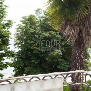 Opatija, Ika, villa - prvi red do mora, turističko-poslovne namjene