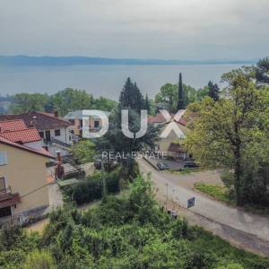 OPATIJA, IKA - zemljište s građevinskom dozvolom u M3 zoni, za zgradu s garažom, terasama i pogledom na more