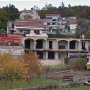 OPATIJA, JUŠIĆI - zemljište 1330m2 sa započetom gradnjom objekta od 1250m2 s pogledom na more 