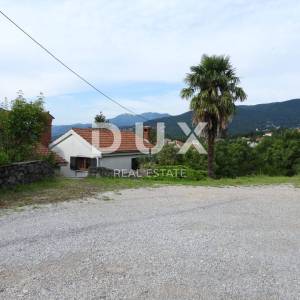 OPATIJA, KASTAV, TRINAJSTIĆI- kuća 110m2 s pogledom na more + garaža 90m2 + pomoćne zgrade 45m2 + okoliš 4100m2