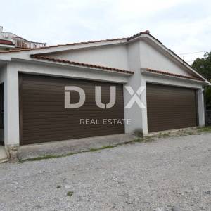OPATIJA, KASTAV, TRINAJSTIĆI- kuća 110m2 s pogledom na more + garaža 90m2 + pomoćne zgrade 45m2 + okoliš 4100m2