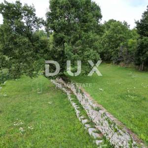 OPATIJA, KASTAV, TRINAJSTIĆI- kuća 110m2 s pogledom na more + garaža 90m2 + pomoćne zgrade 45m2 + okoliš 4100m2