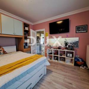 OPATIJA, KASTAV - Vila/kuća, 260 m2 s pogledom, na parceli od 1600 m2