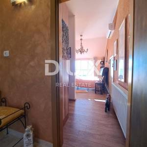 OPATIJA, KASTAV - Vila/kuća, 260 m2 s pogledom, na parceli od 1600 m2