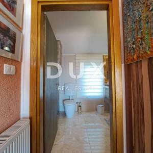 OPATIJA, KASTAV - Vila/kuća, 260 m2 s pogledom, na parceli od 1600 m2