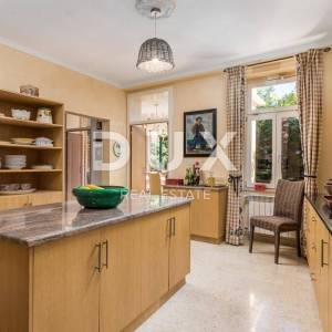 OPATIJA - kompletno renovirana austrougarska vila 