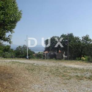 OPATIJA, LOVRAN- 4 građevinska zemljišta 4600m2 S GRAĐEVNIM DOZVOLAMA!!! i s pogledom na more za obiteljsku kuću/ villu/ apartm...