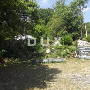 OPATIJA, LOVRAN- 4 građevinska zemljišta 4600m2 S GRAĐEVNIM DOZVOLAMA!!! i s pogledom na more za obiteljsku kuću/ villu/ apartm...