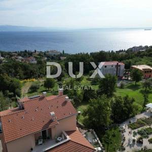OPATIJA, LOVRAN- apartmanska zgrada od 700m2 s bazenom + 6000m2 zemljišta s građevnom dozvolom za wellness resort s 28 soba...