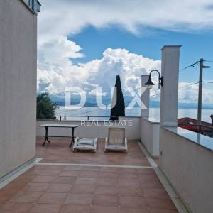 OPATIJA, LOVRAN- apartmanska kuća sa pogledom na more!