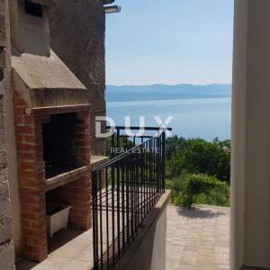 OPATIJA, LOVRAN, DOBREĆ- dvojna kuća 280m2 s panoramskim pogledom na more + okoliš  350m2 