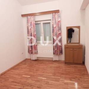 OPATIJA, LOVRAN, DOBREĆ- dvojna kuća 280m2 s panoramskim pogledom na more + okoliš  350m2 