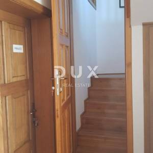 OPATIJA, LOVRAN, DOBREĆ- dvojna kuća 280m2 s panoramskim pogledom na more + okoliš  350m2 