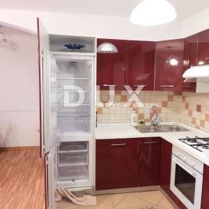 OPATIJA, LOVRAN, DOBREĆ- dvojna kuća 280m2 s panoramskim pogledom na more + okoliš  350m2 