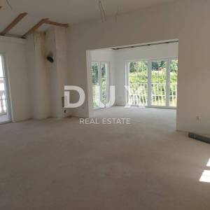 OPATIJA, LOVRAN, DOBREĆ - kuća 390m2 s prekrasnim pogledom na more + okućnica 850m2