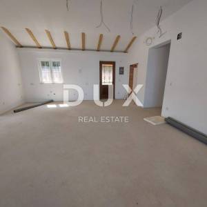 OPATIJA, LOVRAN, DOBREĆ - kuća 390m2 s prekrasnim pogledom na more + okućnica 850m2