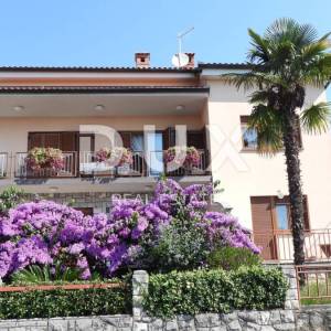 OPATIJA, LOVRAN - dvojna kuća s prekrasnim pogledom na more + okoiliš 500m2