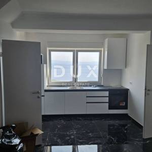 OPATIJA, LOVRAN - ekskluzivna novogradnja s 5 apartmana, s panoramskim pogledom i bazenom + okoliš 600m2