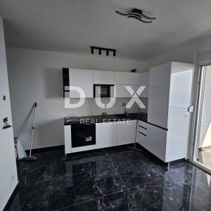 OPATIJA, LOVRAN - ekskluzivna novogradnja s 5 apartmana, s panoramskim pogledom i bazenom + okoliš 600m2