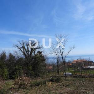 OPATIJA, LOVRAN - građevinski teren 984m2 sa građ. dozvolom za obiteljsku kuću sa bazenom / stambenu zgradu - stanove