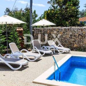 OPATIJA, LOVRAN, IKA- villa 380m2 s panoramskim pogledom na more i bazenom + uređena okućnica 700m2
