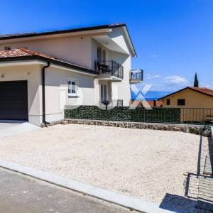 OPATIJA, LOVRAN, IKA- villa 380m2 s panoramskim pogledom na more i bazenom + uređena okućnica 700m2