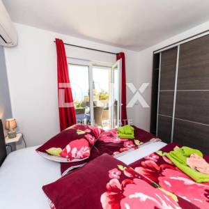 OPATIJA, LOVRAN, IKA- villa 380m2 s panoramskim pogledom na more i bazenom + uređena okućnica 700m2