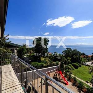 OPATIJA, LOVRAN, IKA- villa 380m2 s panoramskim pogledom na more i bazenom + uređena okućnica 700m2