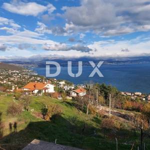 OPATIJA, LOVRAN, LIGANJ - stan u vili s bazenom 120m2+terasa 26m2 s panoramskim pogledom na more + okoliš 163m2
