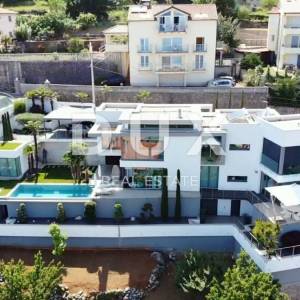 OPATIJA, LOVRAN - luksuzna vila s predivnim pogledom na more, bazenom i okućnicom površine 500m2