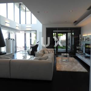 OPATIJA, LOVRAN - luksuzna vila s predivnim pogledom na more, bazenom i okućnicom površine 500m2