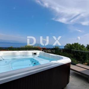 OPATIJA, LOVRAN - luksuzna vila s dva stana, dva bazena i pogledom na more 