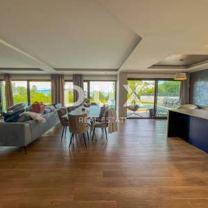 OPATIJA, LOVRAN - novonamještena moderna vila 400m2 s bazenom blizu Opatije, panoramski pogled na more