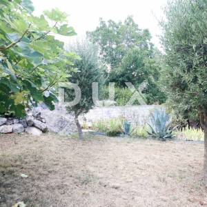 OPATIJA, LOVRAN - penthouse s bazenom, okućnicom i panoramskim pogledom