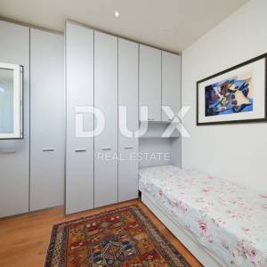 OPATIJA, LOVRAN - penthouse s bazenom, okućnicom i panoramskim pogledom