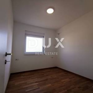 OPATIJA, LOVRAN - predivan stan u novogradnji, 150m od mora