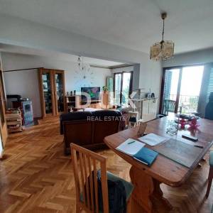 OPATIJA, LOVRAN- stan 121m2 DB+3S s pogledom na more + okoliš 600m2