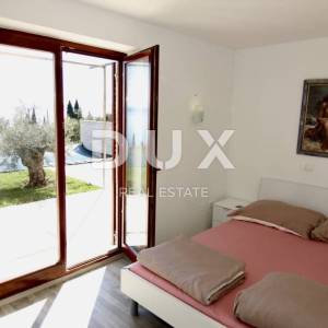 OPATIJA, LOVRAN - stan 80m2 s vlastitim bazenom i pogledom na more + okućnica 145m2