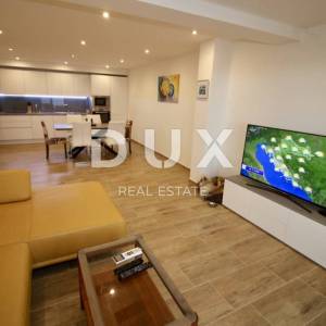 OPATIJA, LOVRAN - stan 80m2 s vlastitim bazenom i pogledom na more + okućnica 145m2