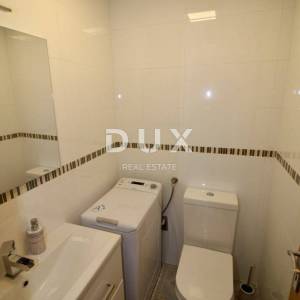 OPATIJA, LOVRAN - stan 80m2 s vlastitim bazenom i pogledom na more + okućnica 145m2