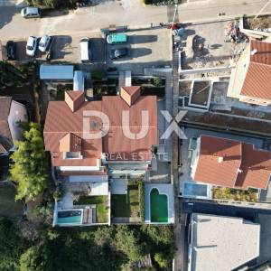 OPATIJA, LOVRAN - stan DB+3S s prekrasnim pogledom na more + bazen + okoliš