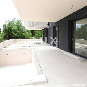 OPATIJA, LOVRAN - STAN J1 - 64,5m2 PRIZEMLJE + BAZEN I OKOLIŠ (247,5m2 BRUTTO - 129m2 NETO)